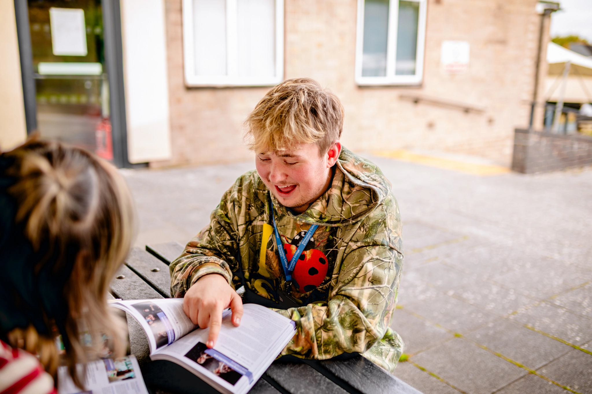 LR_291025_Students_NewProspectus_Small-23.webp