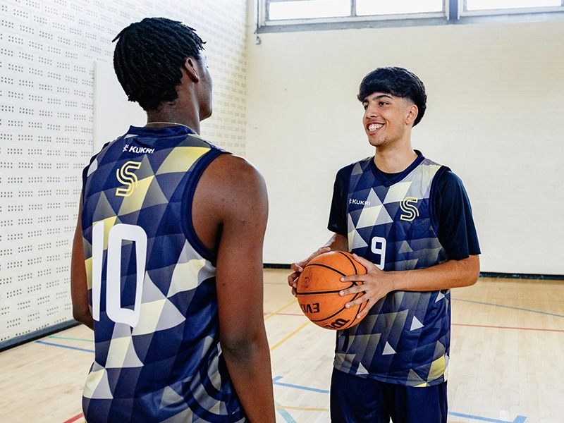 Shrewsbury College Announces New Partnership with Kukri Sports basket ball